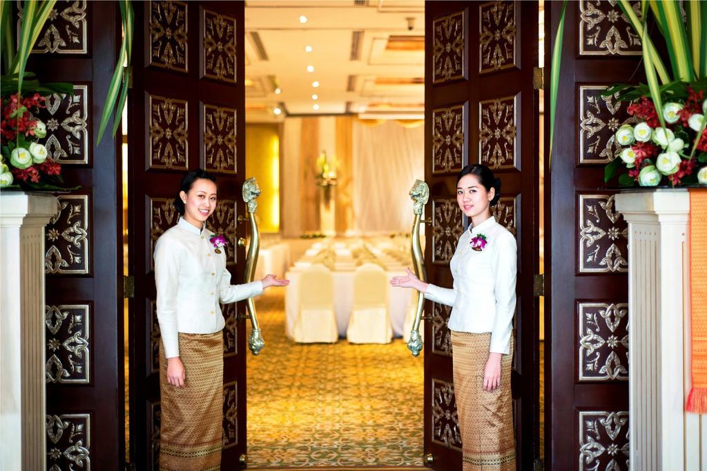 ホテル Dusit Thani バンコク都 エクステリア 写真